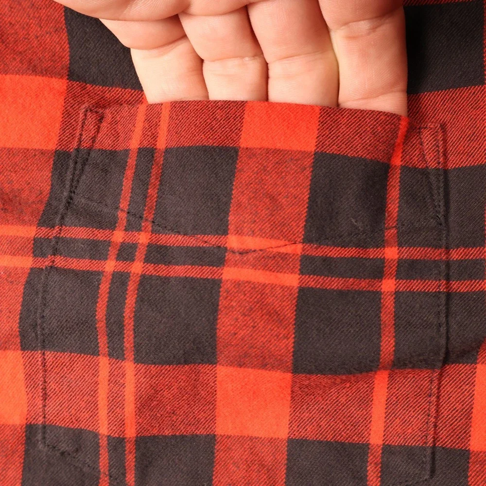 Banana Republic Luxe Flannel Red Black Plaid Untucked Slim Fit Shirt Large